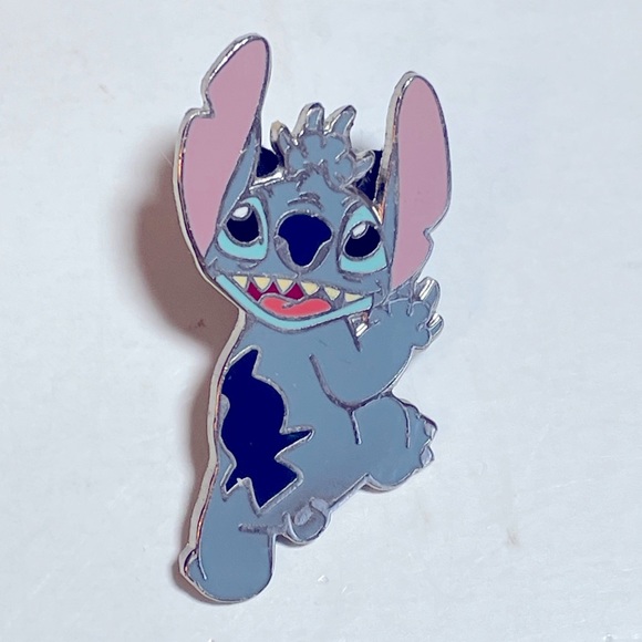 Stitch Disney Trading Pin Stitch Climbing, 2006 Booster Collection Pin - Picture 1 of 4